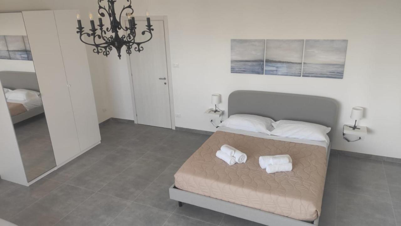 Silver House Monopoli Luaran gambar